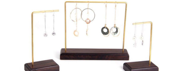 Gamme de porte bijoux